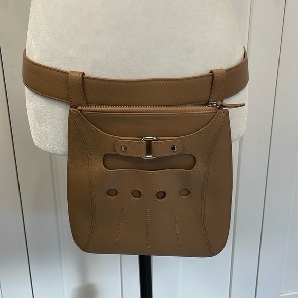 Perrin Paris Cabbie Belt Bag - Picture 3 of 16